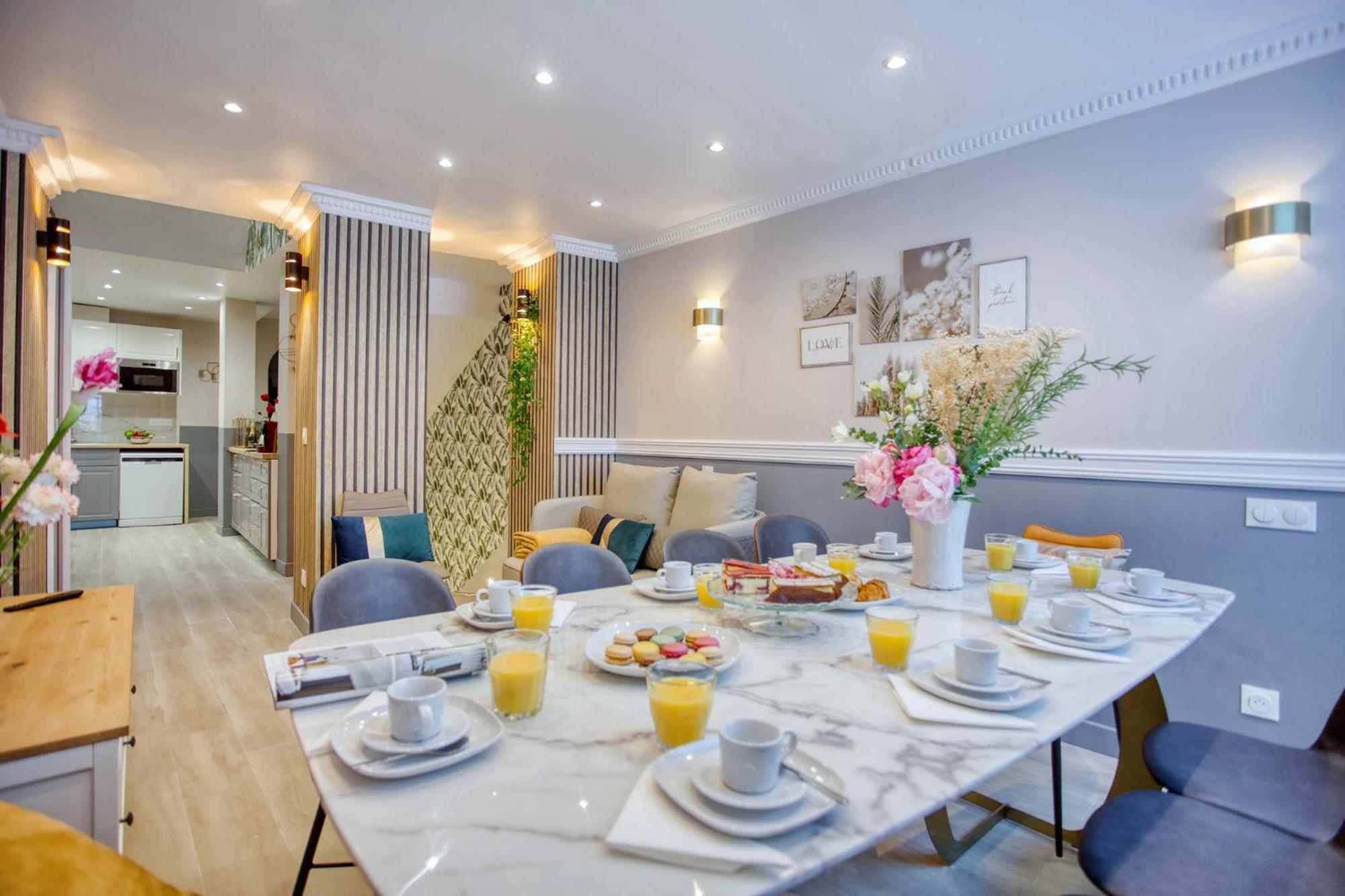 Elegant Triplex In Paris - Ideal For 10 - Aircon エクステリア 写真